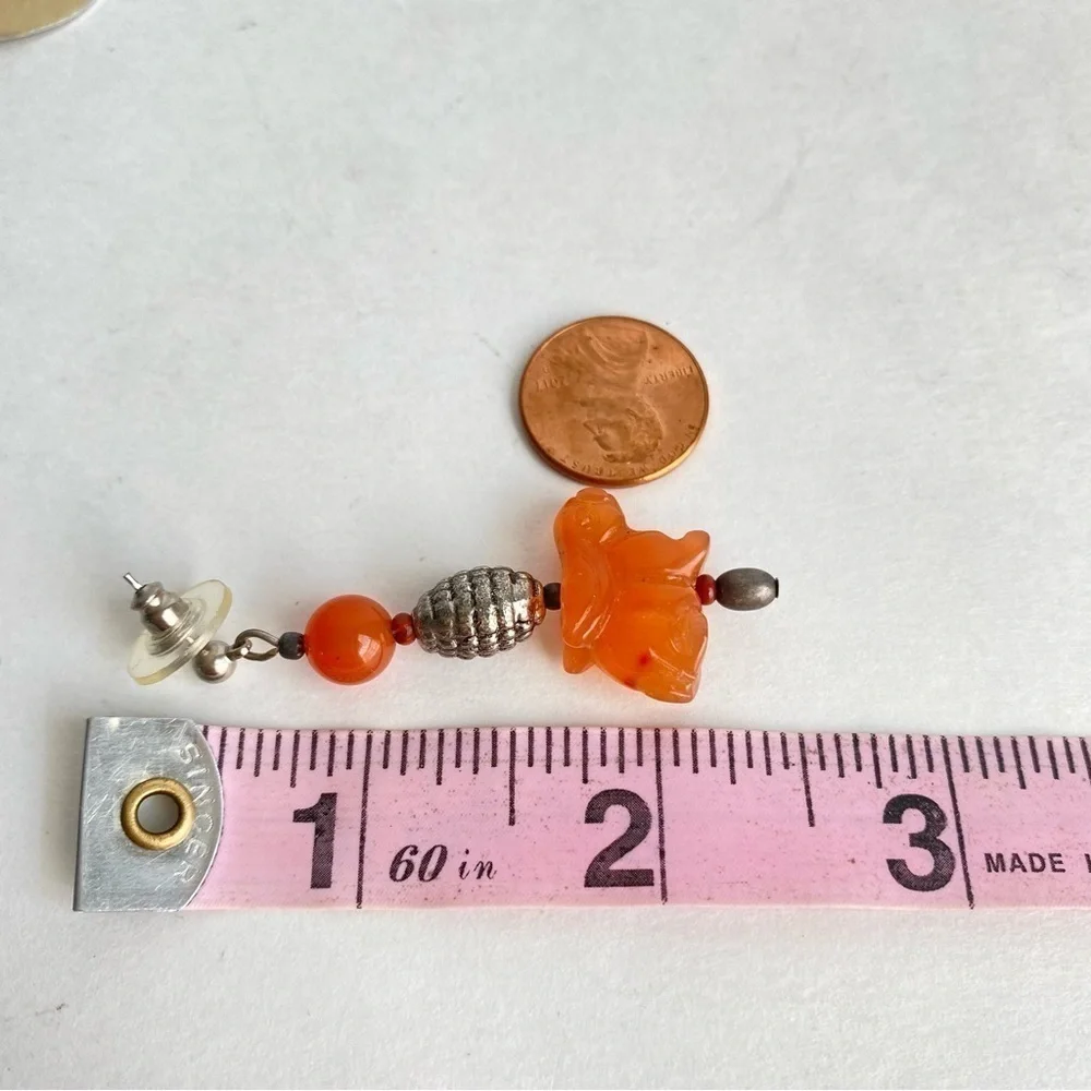 Vintage 90s‎ Bunny Rabbit Earrings Orange Glass Silver Tone Handmade Beaded